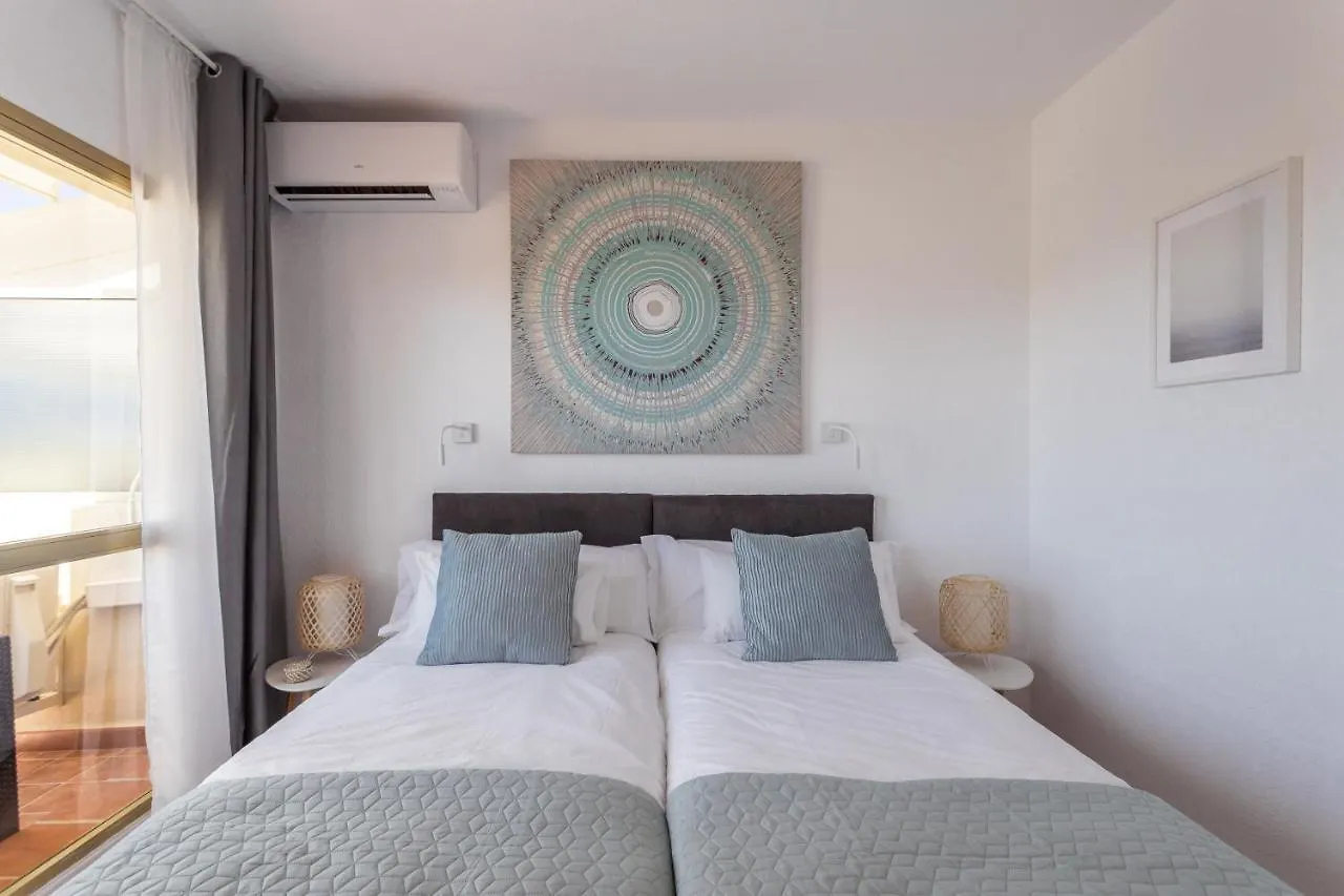 Oleholidays Romana Playa 334 Vistas Al Mar Marbella 0*,  Spain